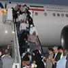 بازگشت اولین پرواز کاروانهای حج 93 استان یزد