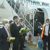 اولین پرواز بازگشت زائران  حج 1394 استان یزد در فرودگاه شهید صدوقی یزد به زمین نشست
