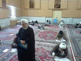 برگزاری آزمون روحانیون عمره و عتبات عالیات استان یزد