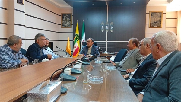 دیدار جمعی از مدیران و کارگزاران حج و زیارت شهرستان میبد با مدیر حج و زیارت