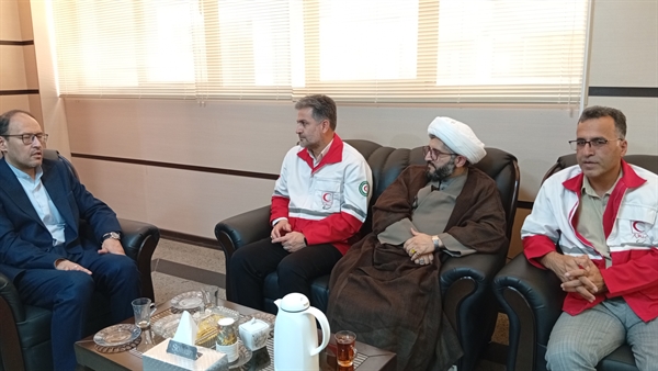 دیدار مدیرعامل جمعیت هلال‌احمر استان یزد با مدیر حج و زیارت استان