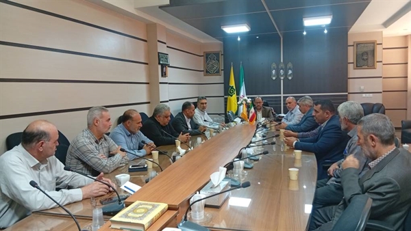 دیدار مدیران و کارگزاران شهرستان اردکان با مدیر حج و زیارت استان