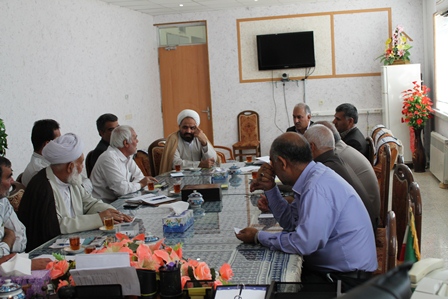 برگزاری جلسه ساماندهی فعالیت افراد بدون مجوز زیارتی درشهرستان میبد